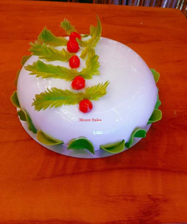 Premium RED N White Velvet Cake